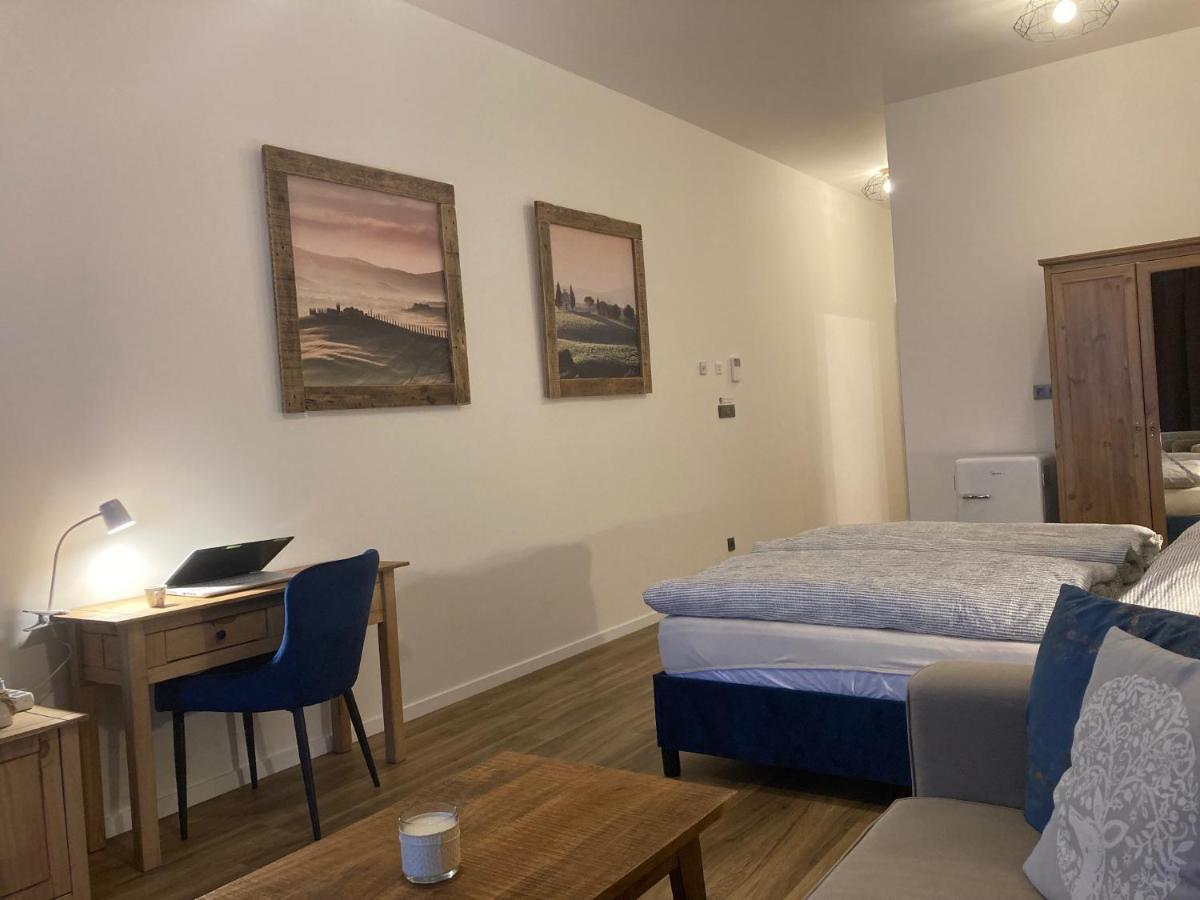 Komfortny Apartman A407 V Centre Nr, Bez Kuchyne, Parkovisko Zdarma Nitra Exterior foto